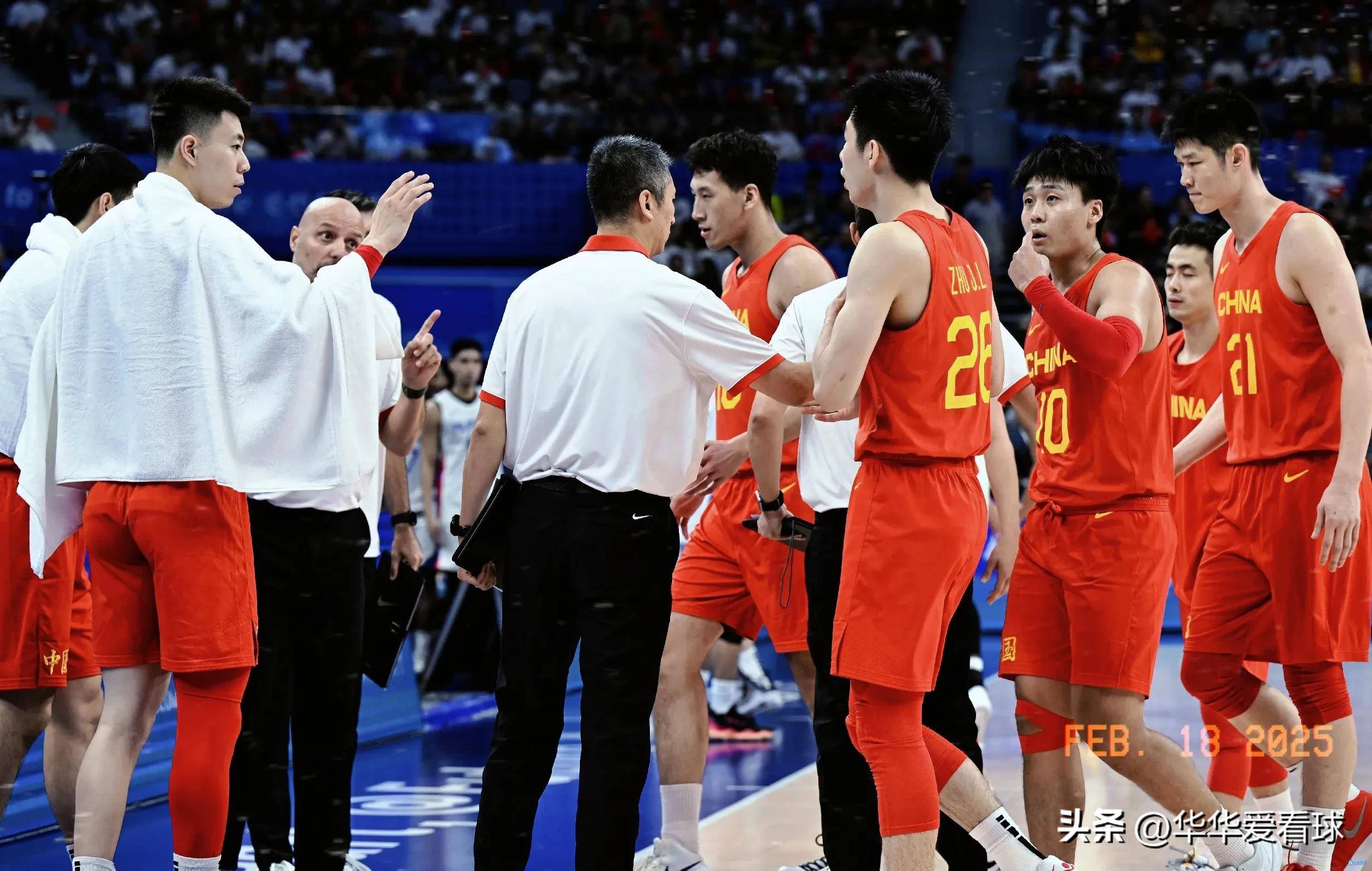 包含中国男篮低谷：为何从亚洲霸主到难进奥运？的词条